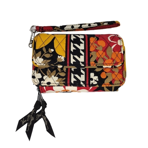 Vera Bradley Floral Boho Quilted Wallet - Picture 1 of 10